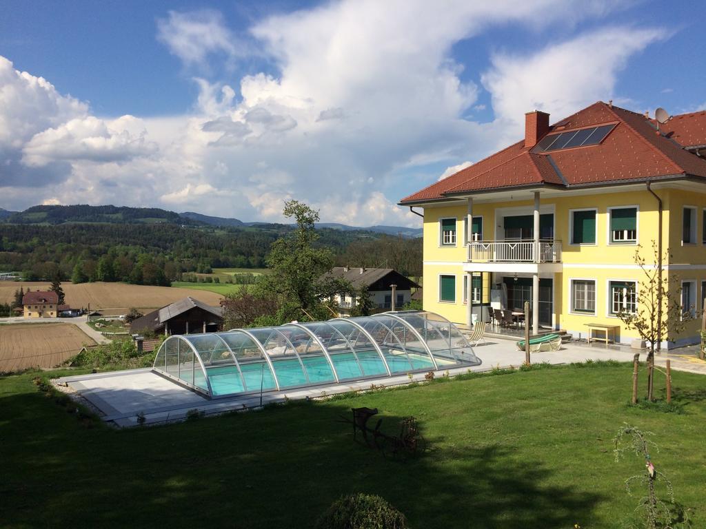 Ferienwohnung Am Bauernhof Strassonig Vulgo Hornis Moosburg Εξωτερικό φωτογραφία